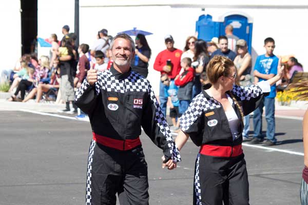 Jon Johnson Photo/Gila Valley Central: Jason Kouts, shown here with his wife, Maria, at the Graham County Fair Parade, is Safford's newly elected mayor.