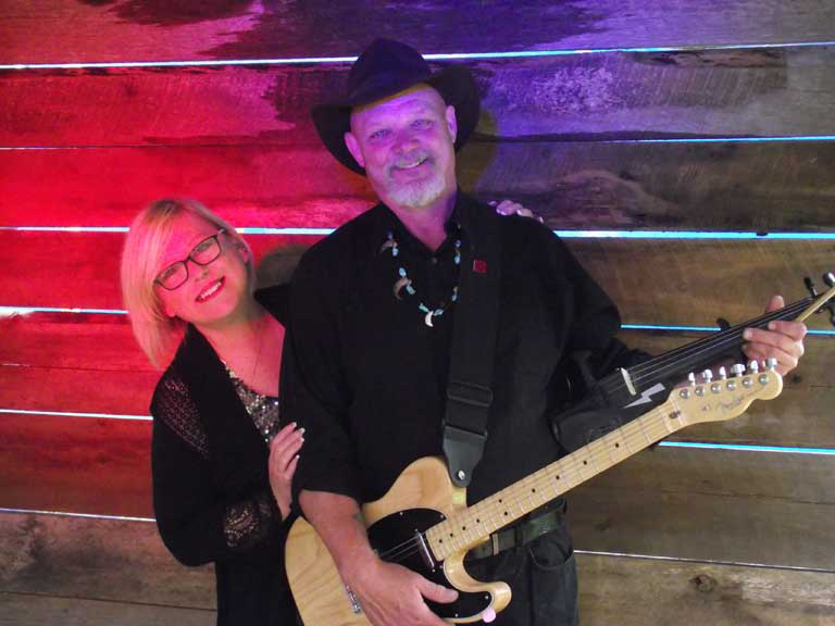 Country Moonshine playing at Sarah’s Bullpen to benefit Boys and Girls Club, local food bank